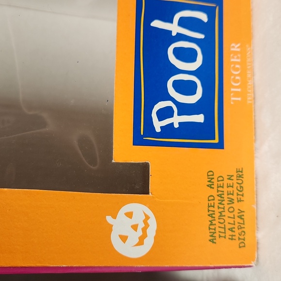 Disney, Halloween, Vampire Tigger Battery, Animated Display - Picture 8 of 9